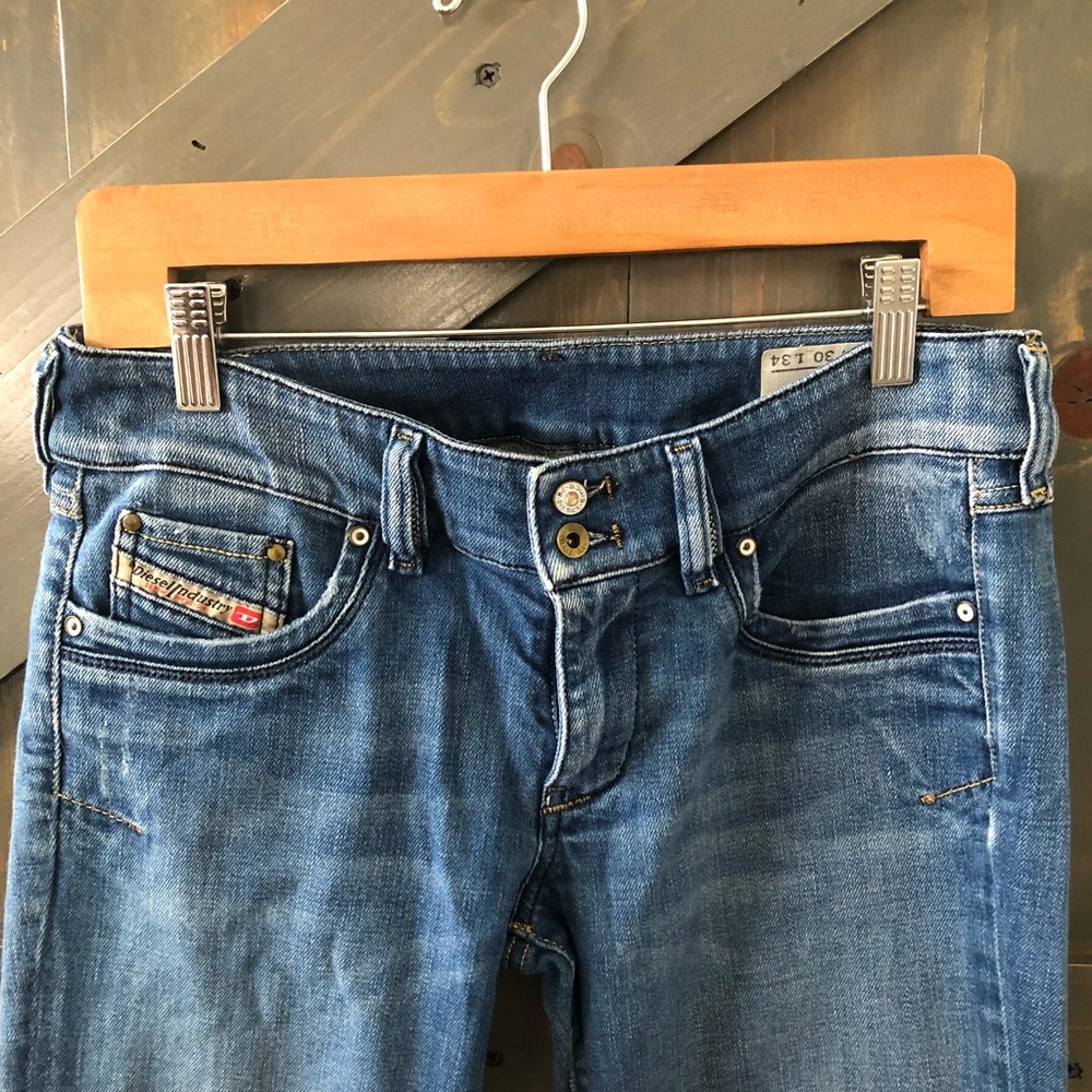 Diesel Wide Legged/Flared Jeans Size 30 - Picture 2 of 7